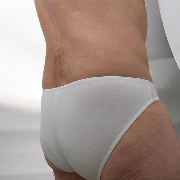 Men's White Brief - Picture 4 of 4